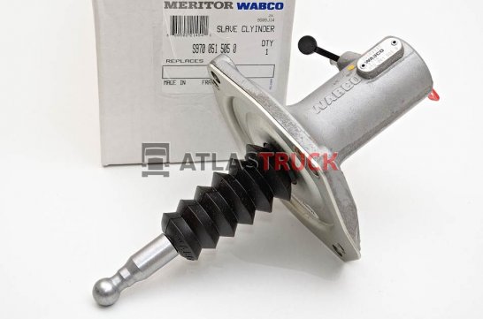 Цилиндр сцепления рабочий на 4-х болтах